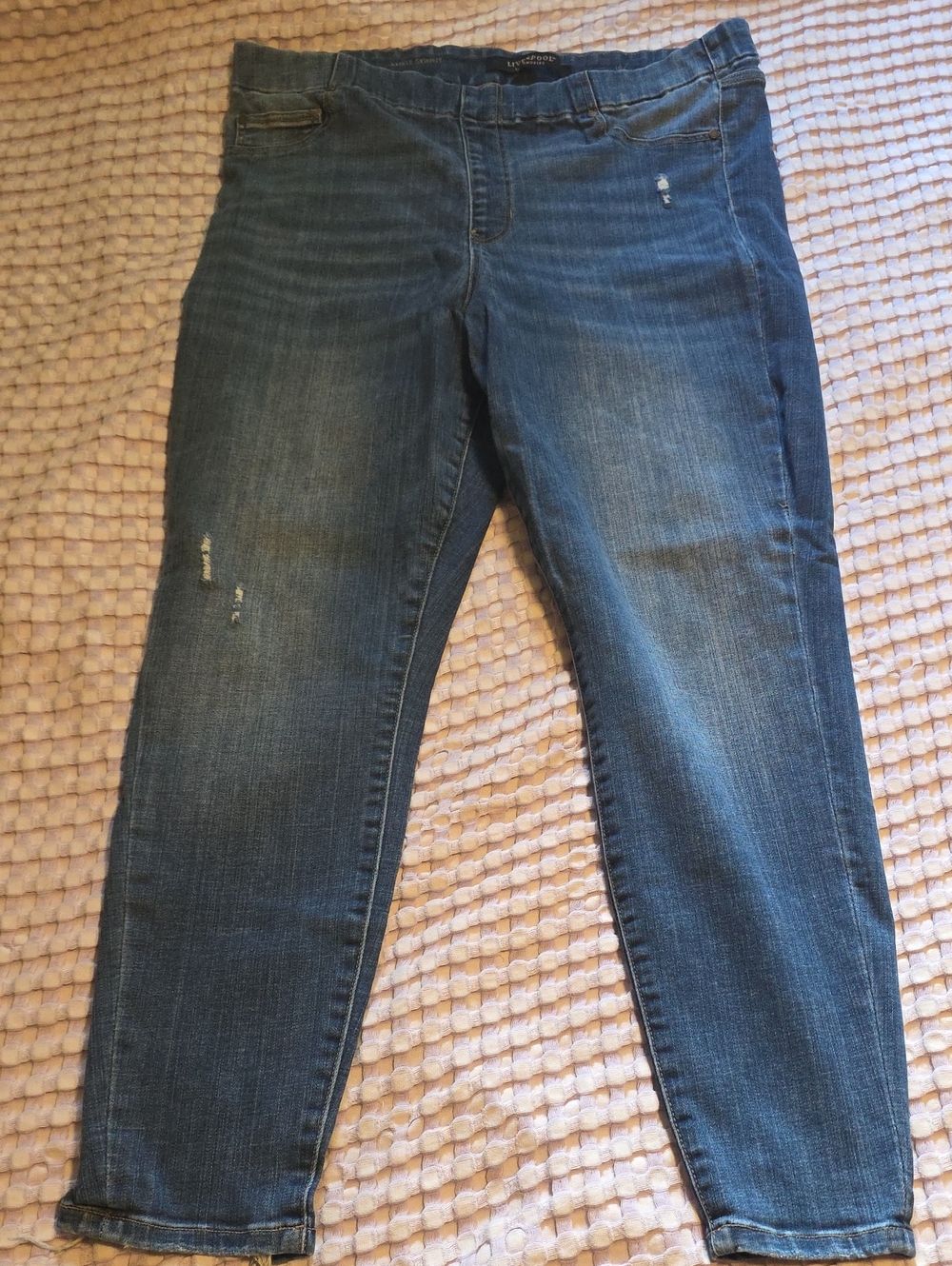 Liverpool Women's Dark Blue Skinny Jeans with Light Distressing